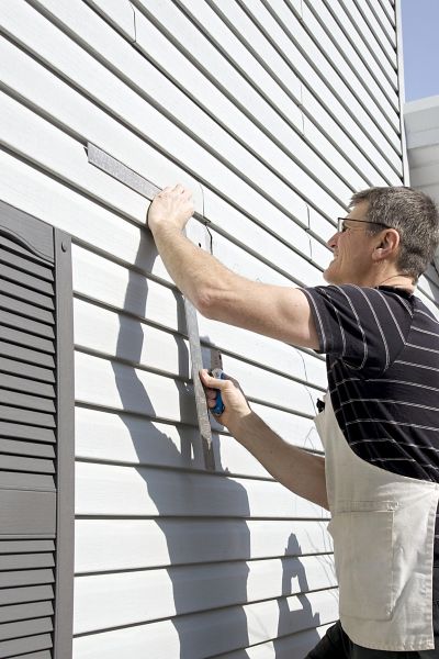 Cost of Vinyl Siding Service in San Rafael